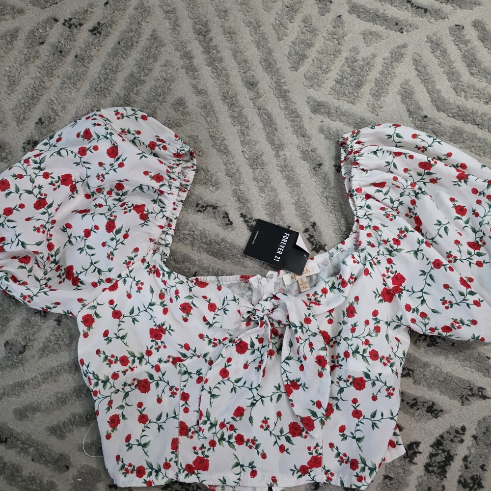 Red and White Floral Crop Top